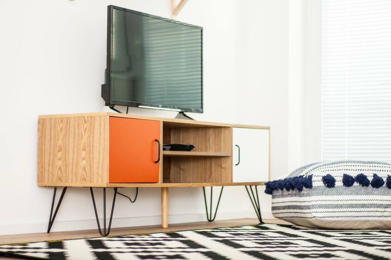 Studio Thalia Next To Metro Виена Екстериор снимка