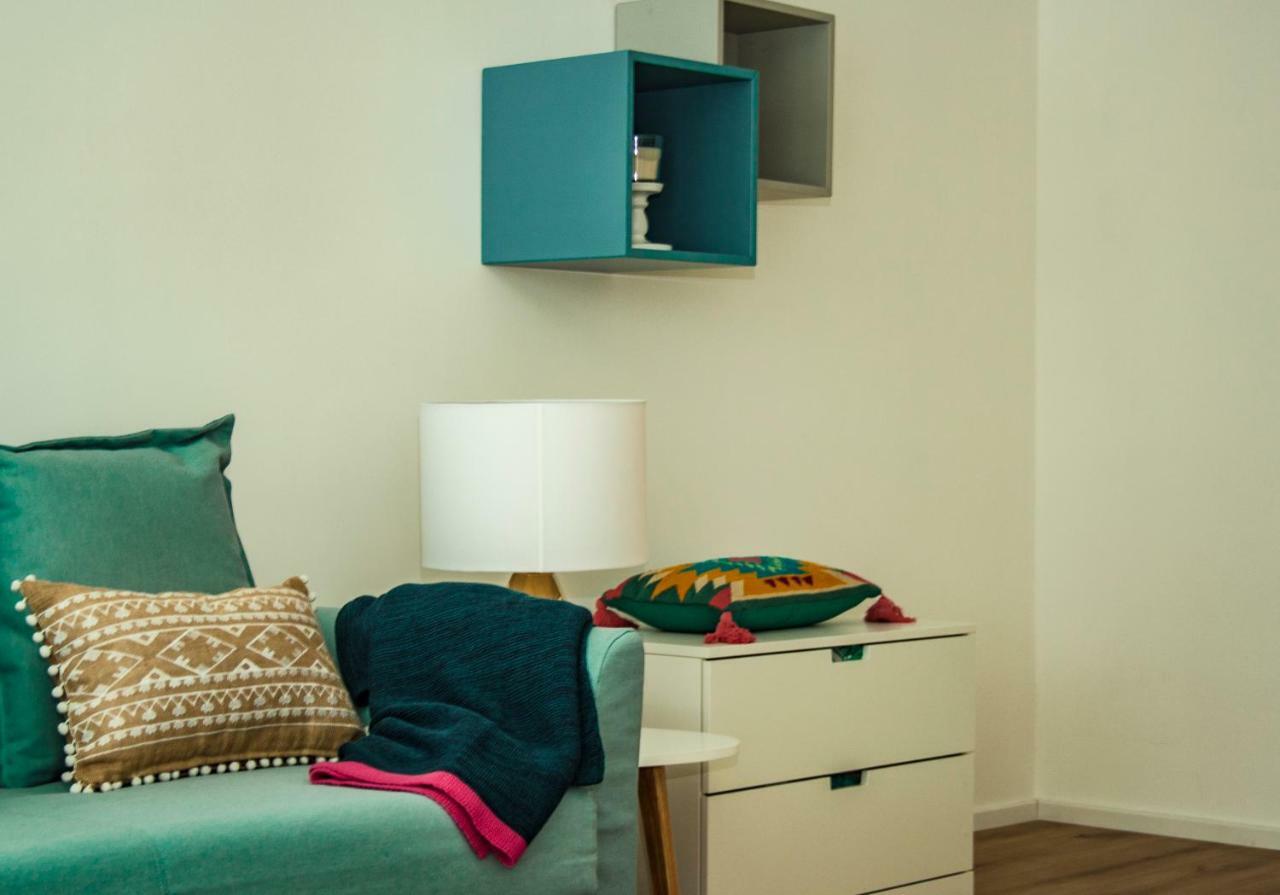 Studio Thalia Next To Metro Виена Екстериор снимка